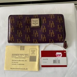 VTG Dooney & Bourke 1975 Signature DB Monogram Gretta Collection Purple & Gold